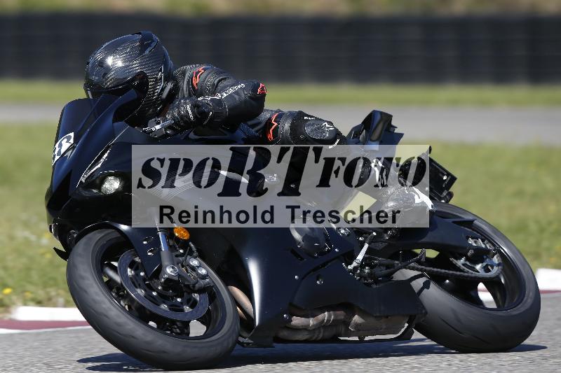 /Archiv-2025/48 25.08.2025 Cornu Master School ADR/gruen-vert/88